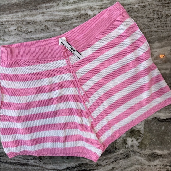 NWT PINK Victoria's Secret Crochet Knit Pink and White Striped Shorts XXL - Picture 2 of 4